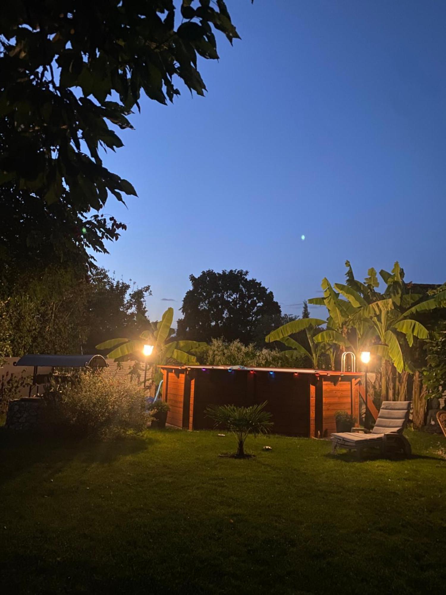 Gite En Pierre Le Paradis Parc Cloture Jacuzzi 5 Places Piscine Au Perigord Pourpre 9Km De Bergerac Saint-Aubin-de-Lanquais Dış mekan fotoğraf